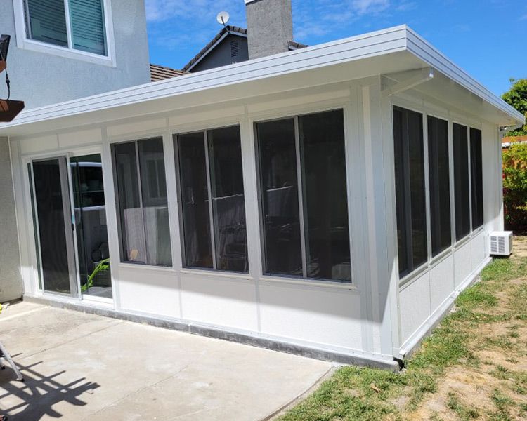 Alpha-Plus-Sunroom